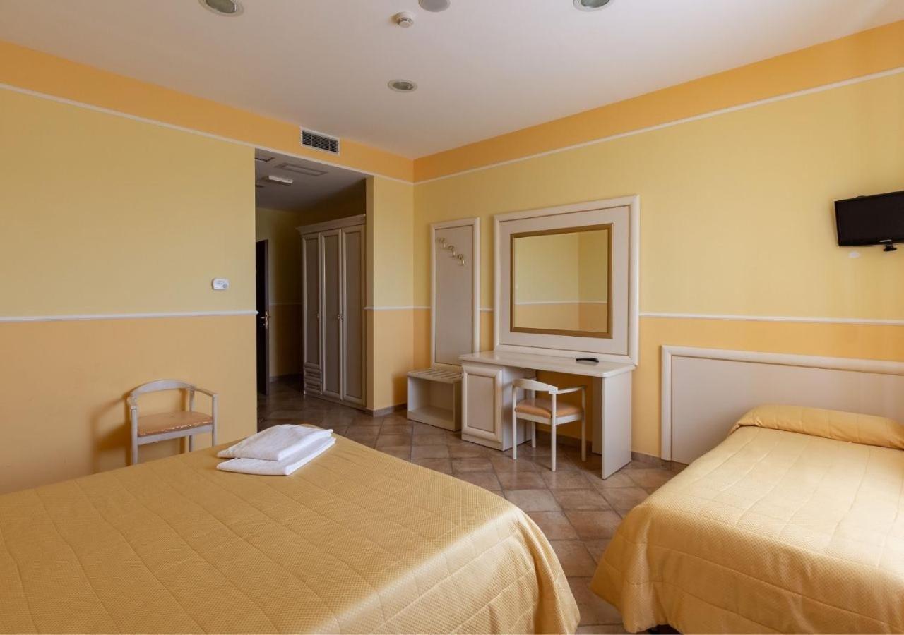 Hotel Borgo in Irpinia - L'Angolo Verde Zungoli Esterno foto